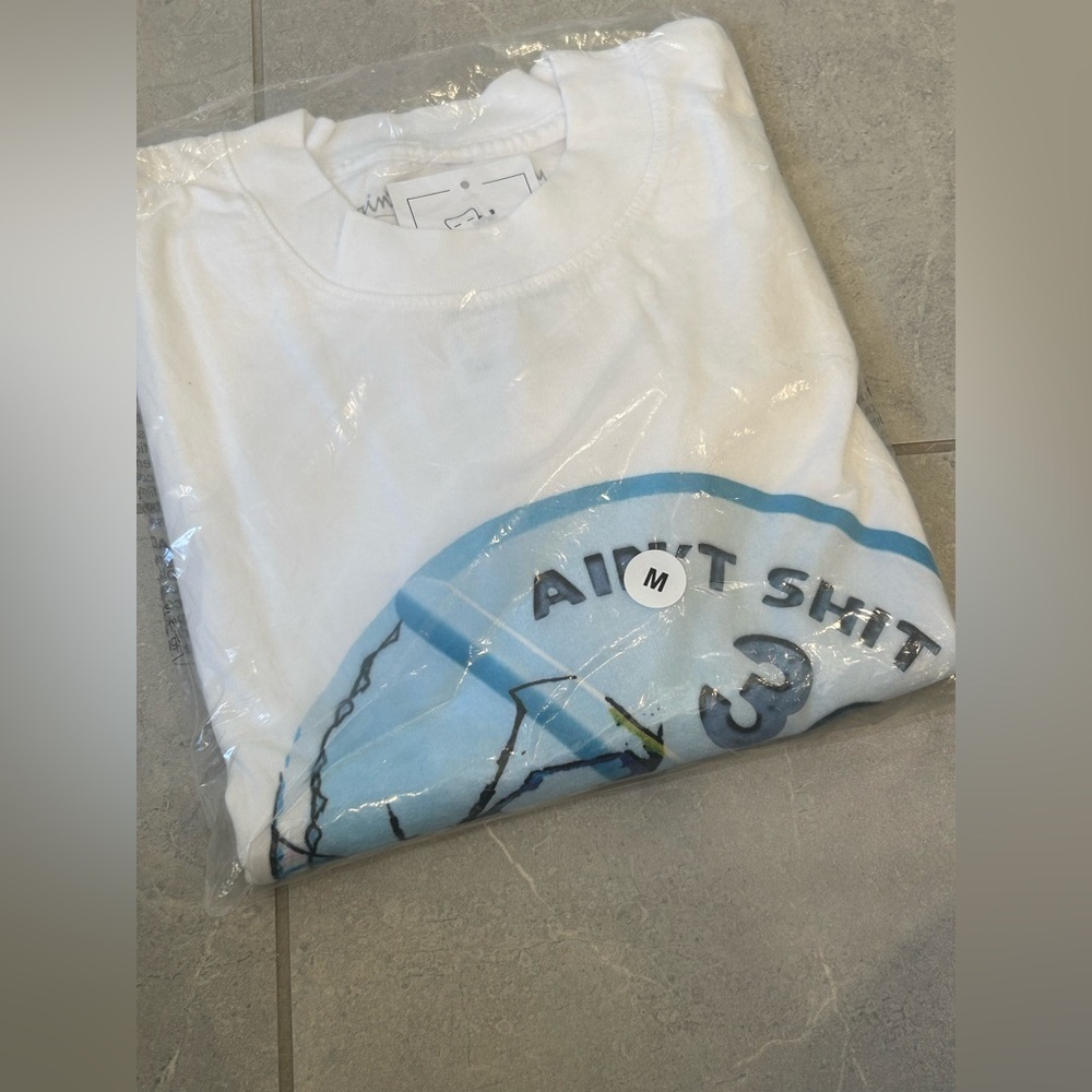 NWT Ain’t Shit Funny Tee Shirt - Picture 6 of 6